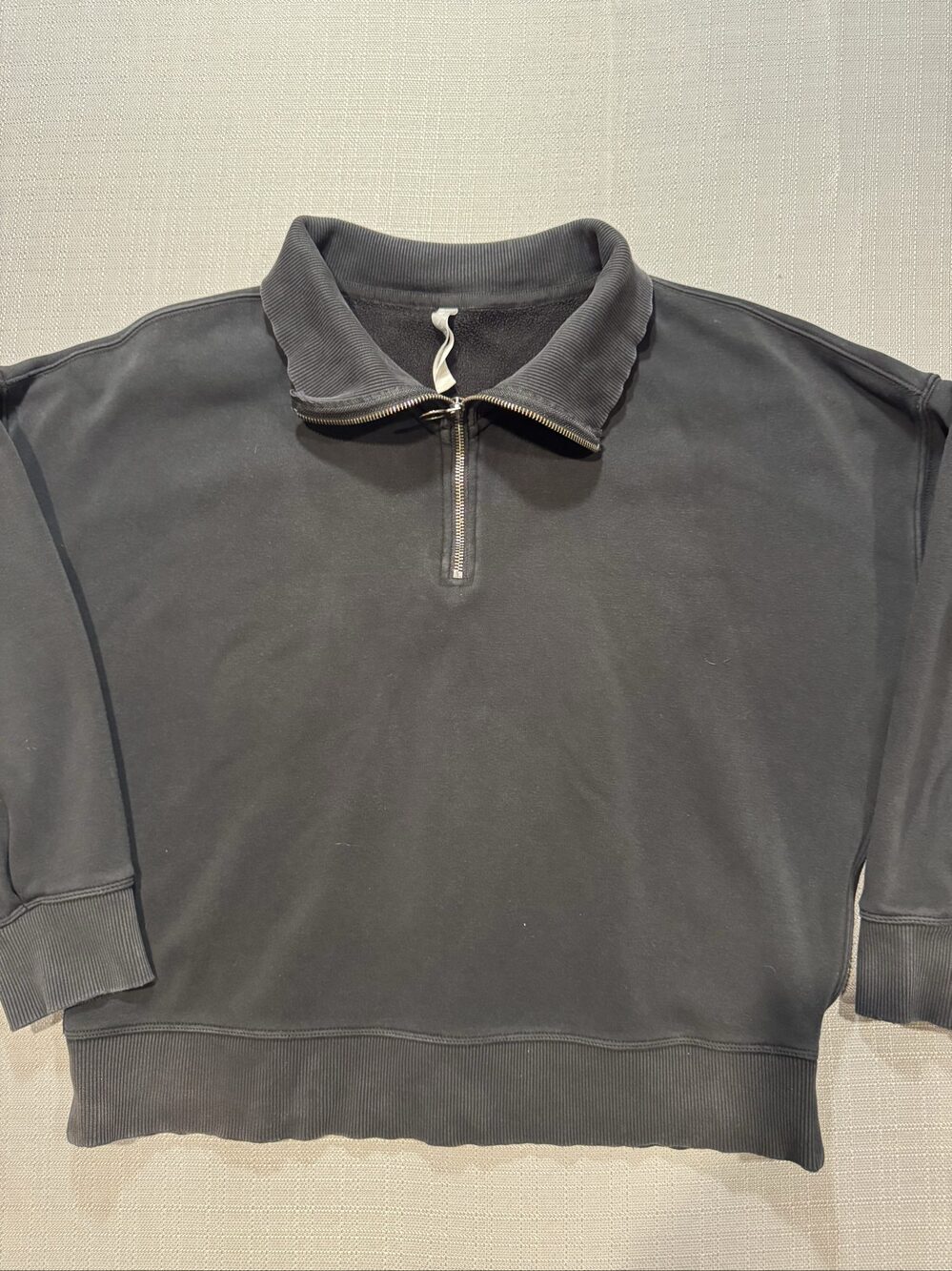 Women’s Athleta Quarter Zip Pullover Sweatshirt – Black – Medium